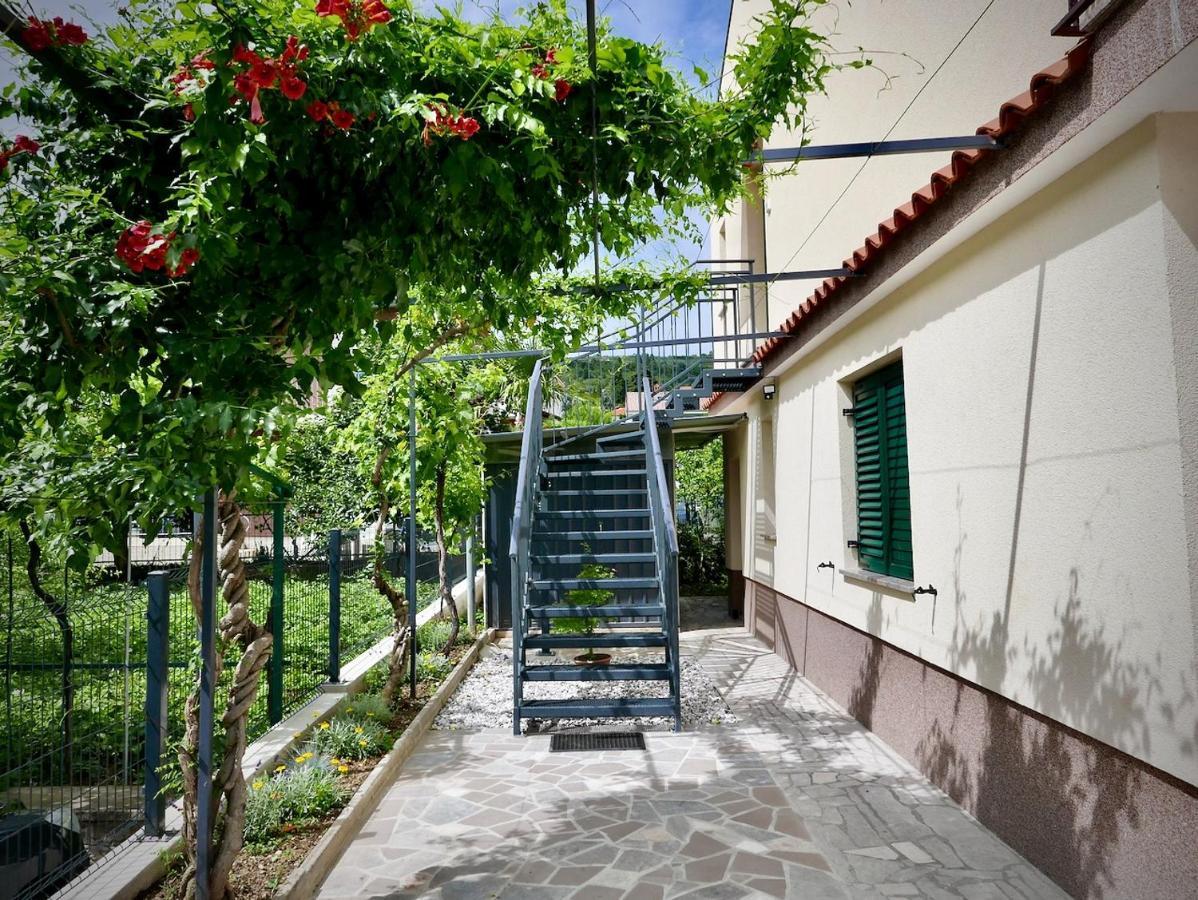 Appartamento Bonsai House Portorose Esterno foto